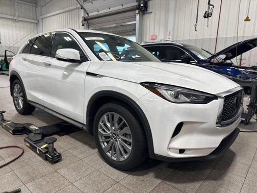 2023 INFINITI QX50 PURE