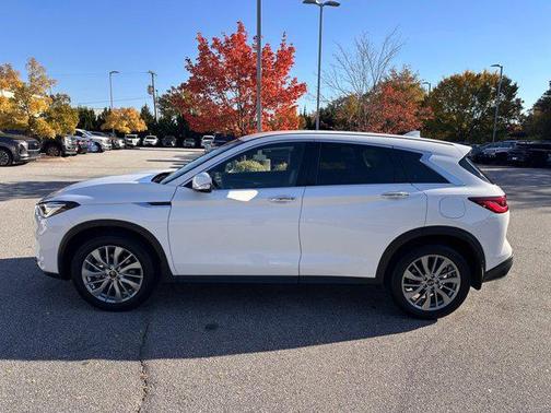 2023 INFINITI QX50 PURE