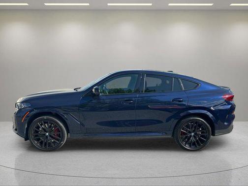 Tanzanite Blue II Metallic 2025 BMW X6 M60i
