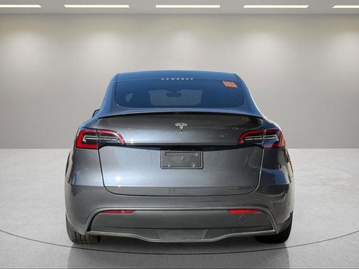 2023 Tesla Model Y Performance Dual Motor All-Wheel Drive