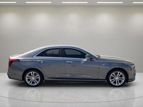 2021 Cadillac CT4 Luxury