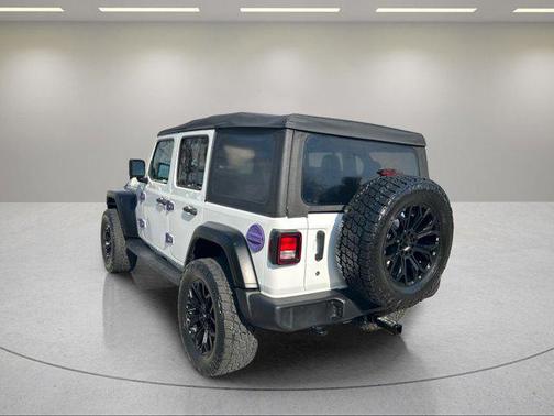 Bright White Clearcoat 2018 Jeep Wrangler Unlimited Sport