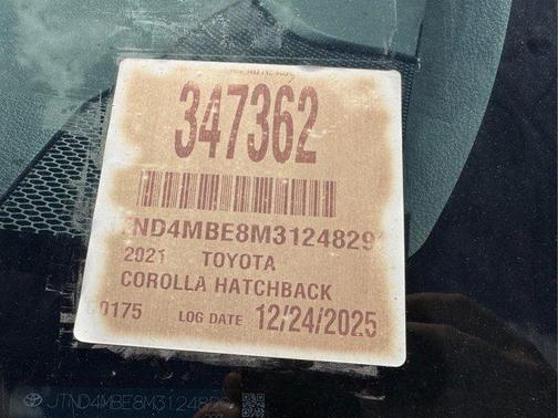 Wind Chill Pearl 2021 Toyota Corolla SE