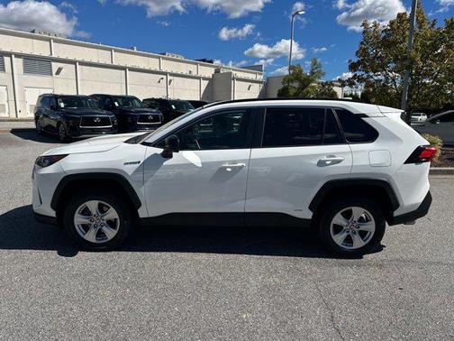 2021 Toyota RAV4 Hybrid LE