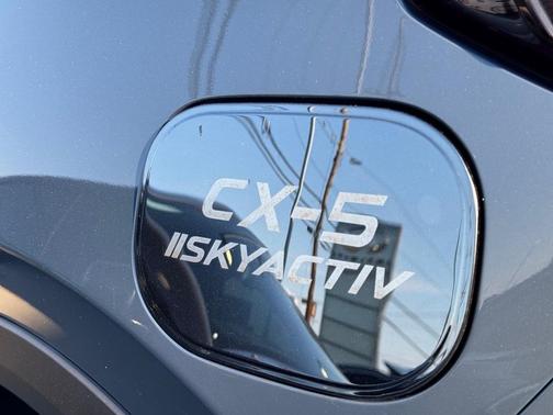 Polymetal Gray Metallic 2024 Mazda CX-5 2.5 S Carbon Edition