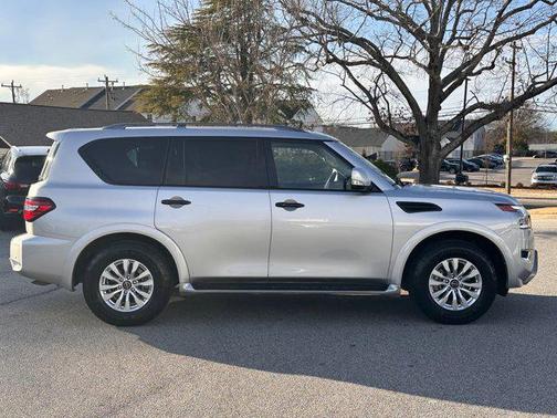 2022 Nissan Armada SV 2WD