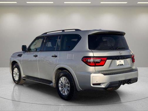 2022 Nissan Armada SV 2WD