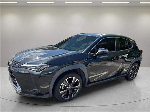 Caviar 2020 Lexus UX 200 Base