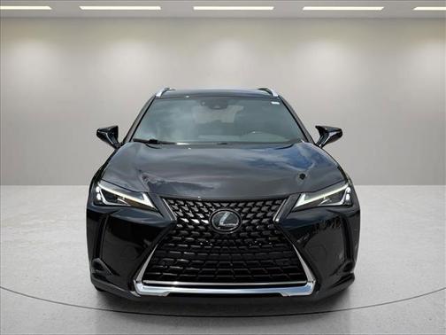 Caviar 2020 Lexus UX 200 Base