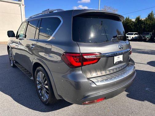 2018 INFINITI QX80 Base