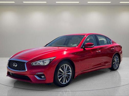 Dynamic Sunstone Red 2024 INFINITI Q50 3.0t LUXE