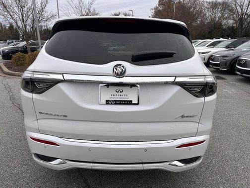 2024 Buick Enclave Avenir FWD