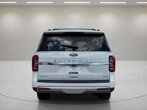 Star White Metallic Tri-Coat 2023 Ford Expedition Max Limited