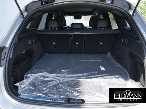 2025 Mercedes-Benz GLC 350e Base