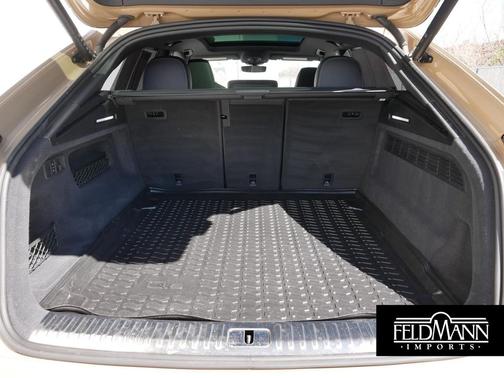 Sakhir Gold Metallic 2024 Audi SQ8 4.0T Premium Plus