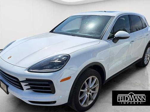 Carrara White Metallic 2021 Porsche Cayenne Cayenne