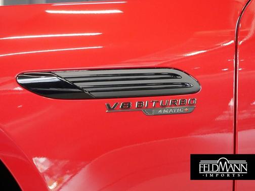 2026 Mercedes-Benz AMG SL 63 Base