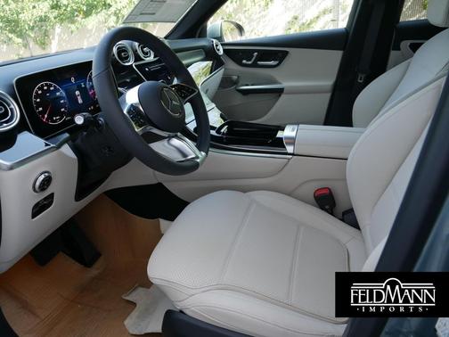 2026 Mercedes-Benz GLC 300 4MATIC