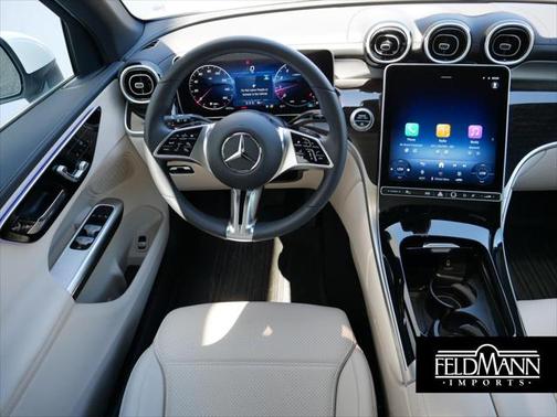 2025 Mercedes-Benz GLC 300 4MATIC