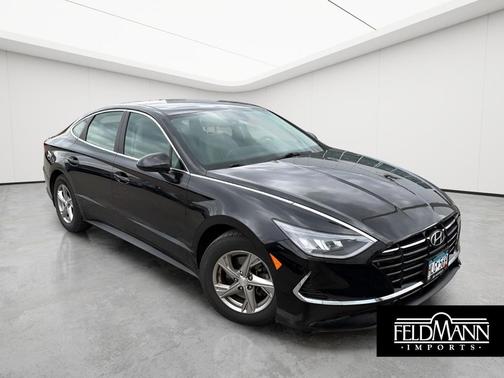 Phantom Black 2022 Hyundai SONATA SE