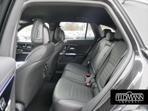 2025 Mercedes-Benz GLC 350e Base