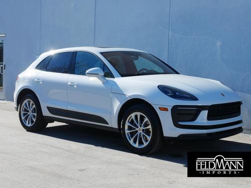2022 Porsche Macan AWD