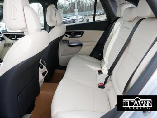 2025 Mercedes-Benz GLC 350e Base
