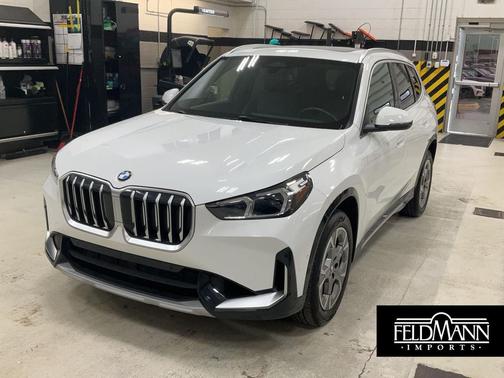 2025 BMW X1 xDrive28i