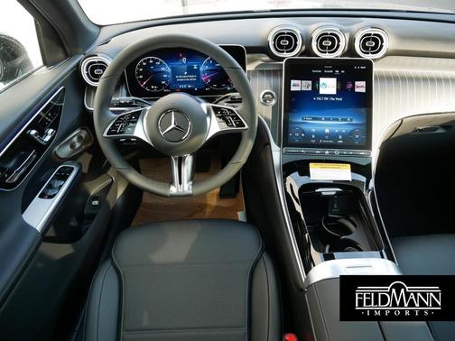 2026 Mercedes-Benz GLC 300 4MATIC
