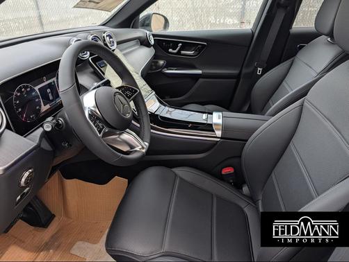 Black 2026 Mercedes-Benz GLC 300 4MATIC