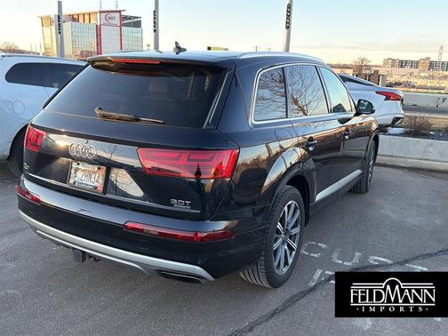 2017 Audi Q7 3.0T Premium