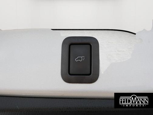 Celestial Silver Metallic 2019 Toyota Highlander Hybrid Limited