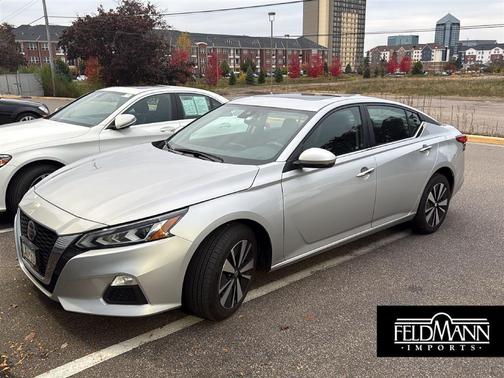 2022 Nissan Altima 2.5 SV