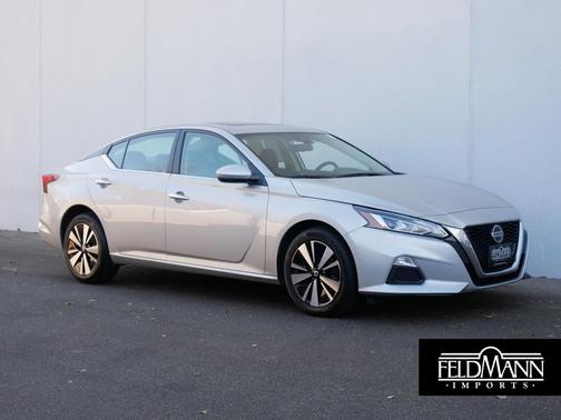 2022 Nissan Altima 2.5 SV