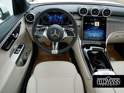 2026 Mercedes-Benz GLC 300 4MATIC