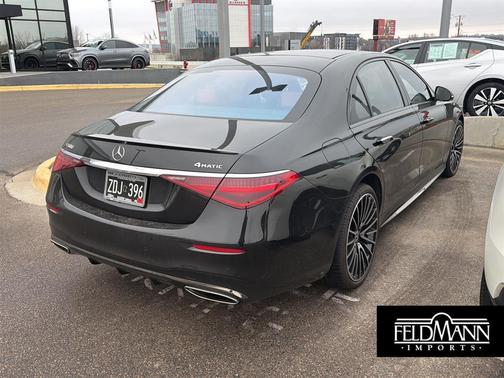 2023 Mercedes-Benz S-Class 4MATIC