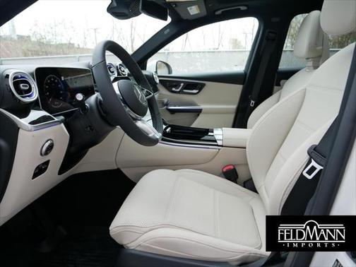 2025 Mercedes-Benz GLC 350e Base