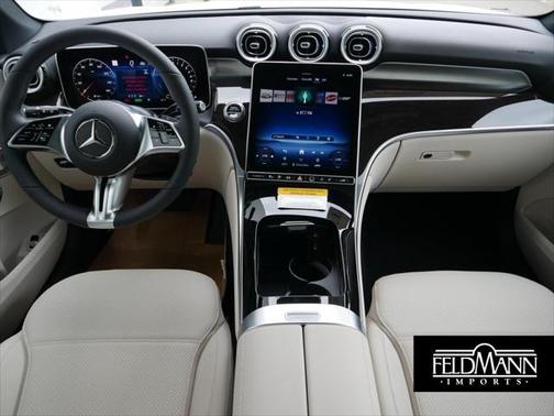 2025 Mercedes-Benz GLC 350e Base