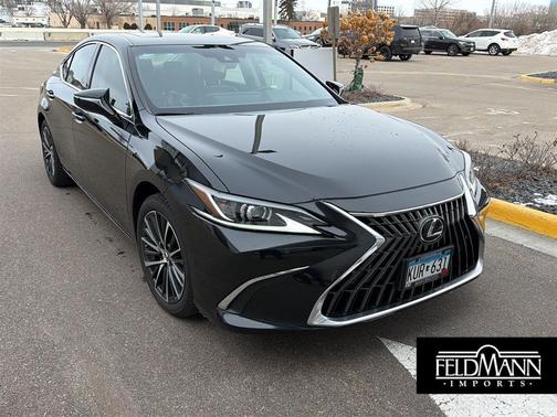 2023 Lexus ES 250 Base