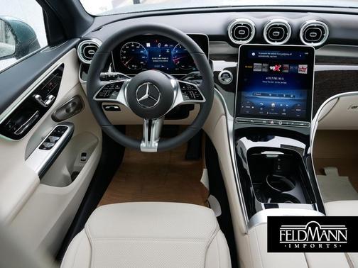 2026 Mercedes-Benz GLC 300 4MATIC