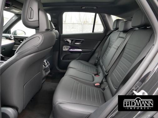 2025 Mercedes-Benz GLC 300 4MATIC