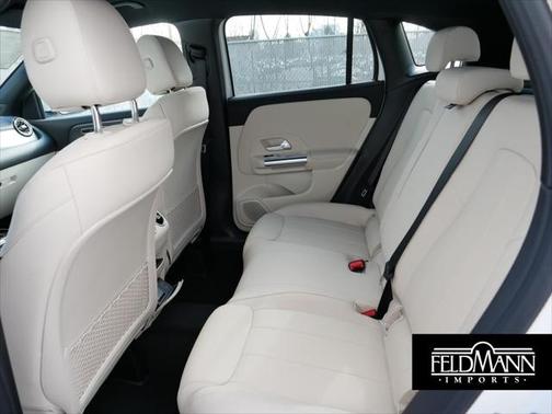 2025 Mercedes-Benz GLA 250 4MATIC