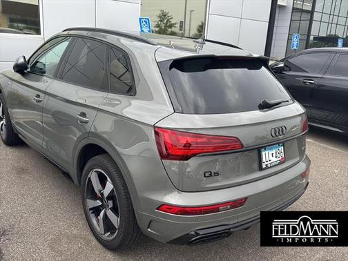 2024 Audi Q5 45 S line Premium Plus