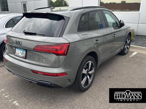2024 Audi Q5 45 S line Premium Plus