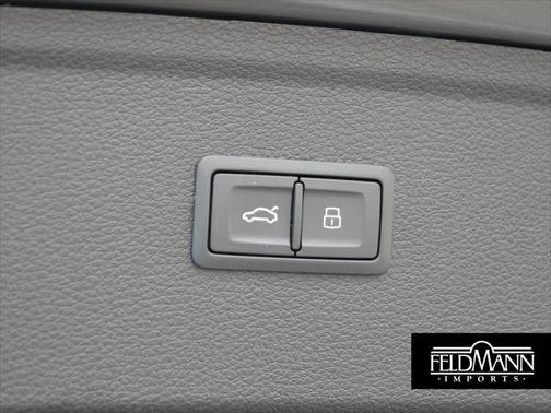 2024 Audi Q5 45 S line Premium Plus