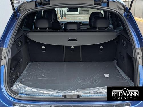 Starling Blue Metallic 2026 Mercedes-Benz GLC 300 4MATIC