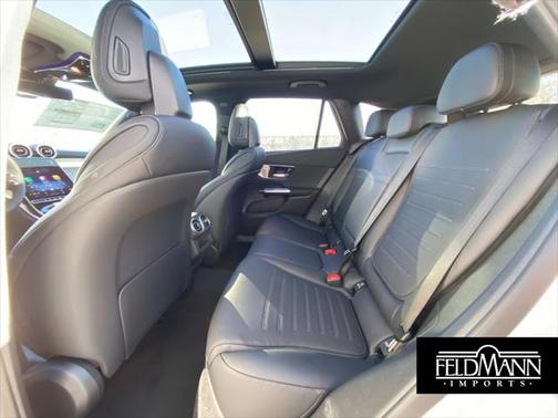 2025 Mercedes-Benz GLC 350e Base