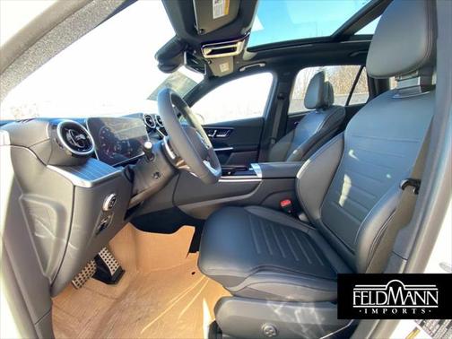 2025 Mercedes-Benz GLC 350e Base