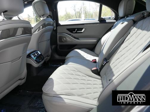 Selenite Grey Metallic 2022 Mercedes-Benz S-Class 4MATIC