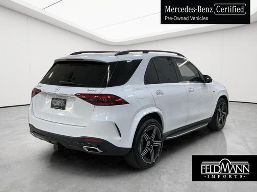 MANUFAKTUR Moonlight White Metallic 2025 Mercedes-Benz GLE 450e 4MATIC